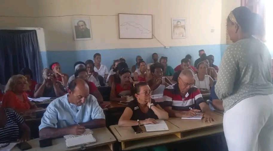 Inteligencia, creatividad y apego deben predominar en aulas de Trinidad