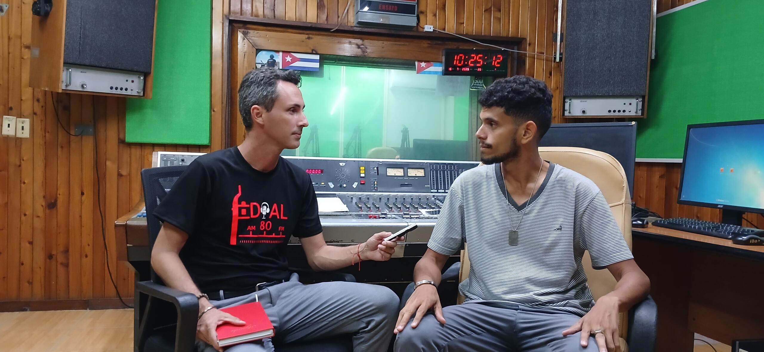 «Nunca imaginé estar en una cabina de radio»