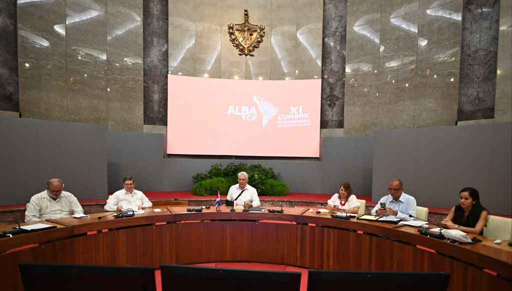 Reitera Díaz-Canel respaldo a Venezuela en cumbre del ALBA-TCP