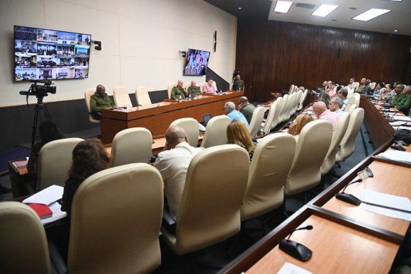 Consejo de Defensa Nacional: Se trabaja fuertemente en la recuperación eléctrica en oriente