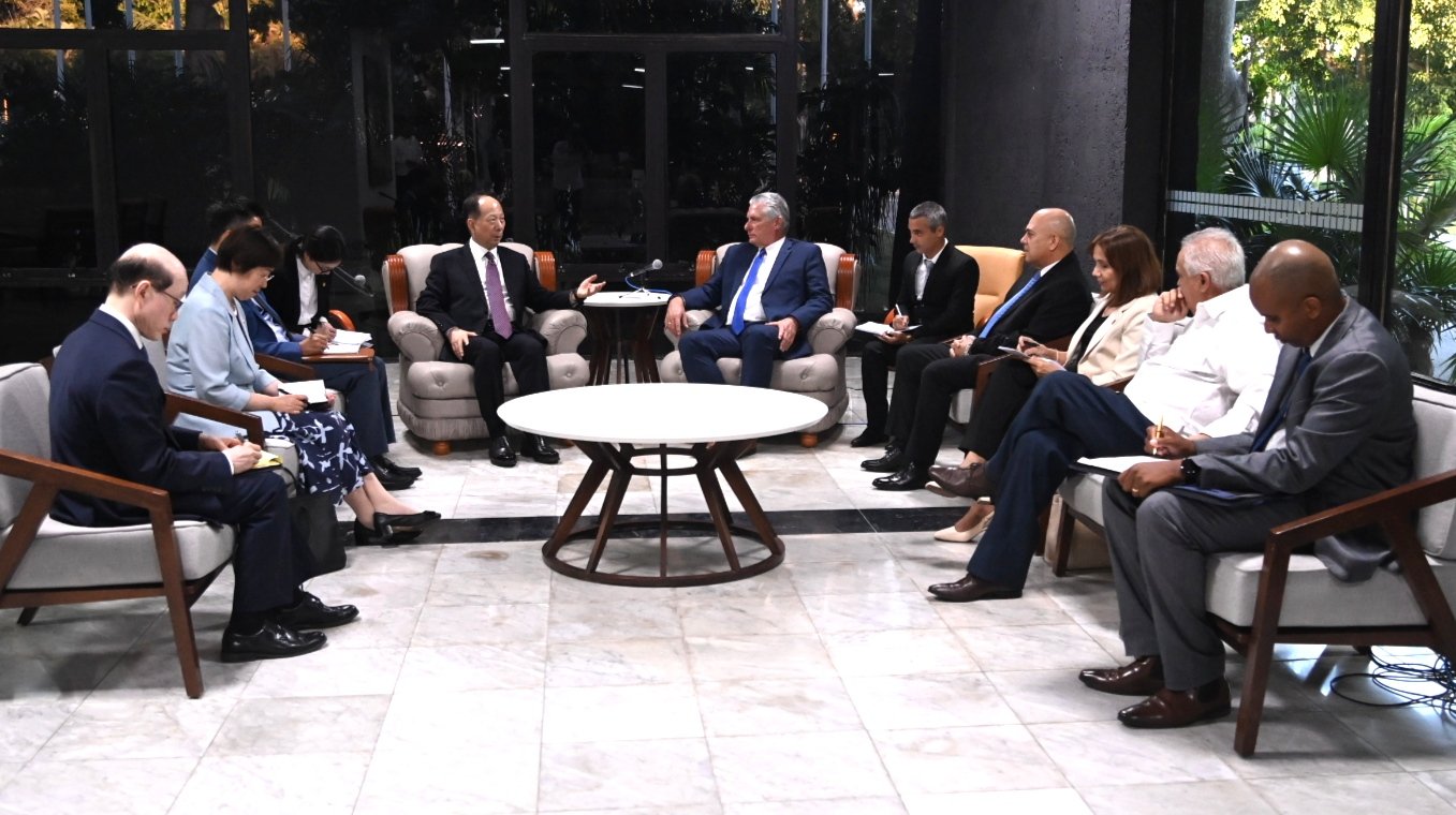 Cuba resalta continuidad y diálogos de alto nivel con China