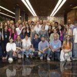 Intercambia presidente cubano con participantes en Coloquio Patria