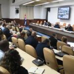 Evalúa Consejo de Ministros acciones para enfrentar el desabastecimiento de combustibles