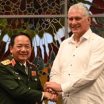 Recibió Díaz-Canel al coronel general Trinh Van Quyet