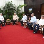 Sostiene presidente de Cuba encuentro con directivo de la Aviación Civil