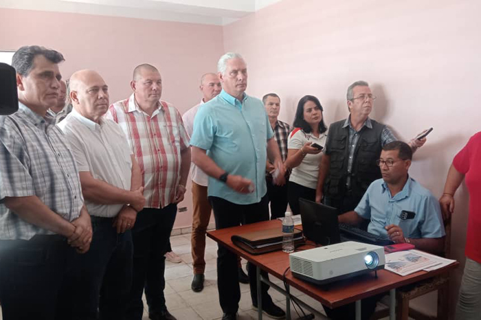 Constata presidente cubano labor de entidades productivas