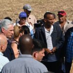 Visita Díaz-Canel municipio camagüeyano de Santa Cruz del Sur