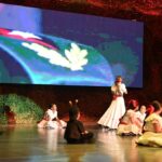 Asiste Presidente cubano a velada cultural por cumpleaños de Fidel