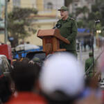 Con Díaz-Canel al frente, capitalinos marchan por Cuba en honor a los 32 héroes caídos en Venezuela