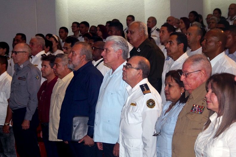 Distinguen aporte de la Aduana a sus 60 años
