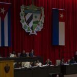 Exhorta presidente cubano a conectar el Parlamento con las comunidades