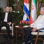 Intercambia presidente cubano con canciller de Irán