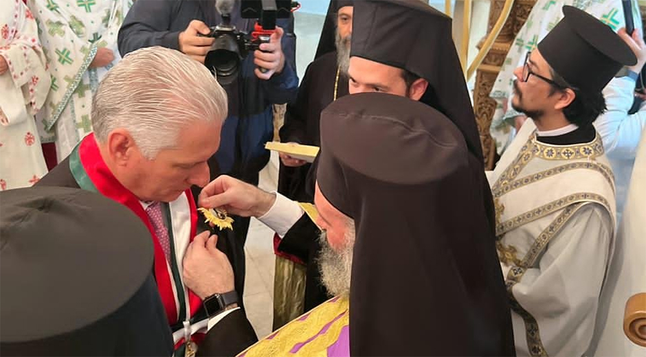 Recibe presidente cubano Orden del Patriarca Ecuménico Bartolomeo