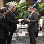 Recibe Díaz-Canel cartas credenciales de nuevos embajadores