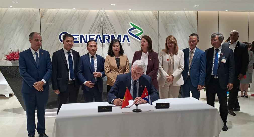 Augura Díaz-Canel éxito a empresa mixta biotecnológica Cuba-Vietnam
