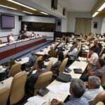 Lidera Díaz-Canel nuevo encuentro con empresarios