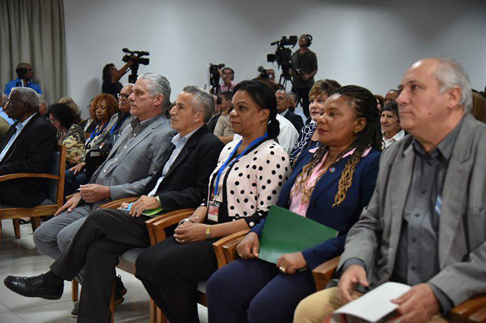 Asiste Díaz-Canel a apertura de Feria Internacional del Libro