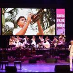 Asiste presidente cubano a gala artística por el 26 de Julio
