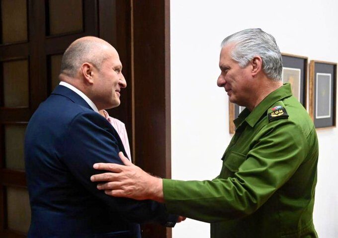 Recibe Díaz-Canel a ministro ruso para Situaciones de Emergencia