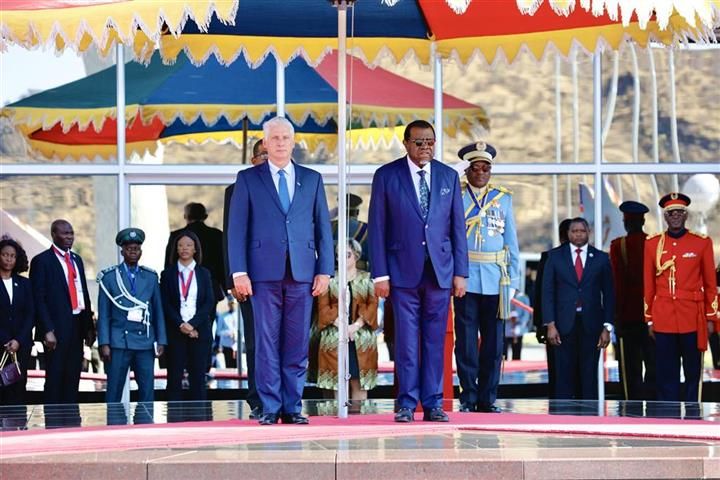 Presidente cubano participa en acto por los Héroes de Namibia