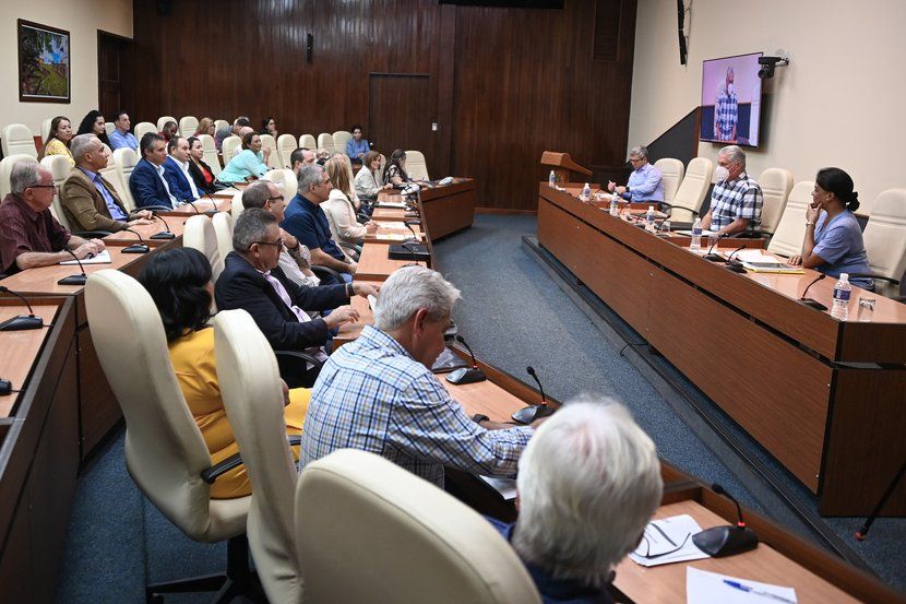 Reconocen progresos de Cuba en la Neurocirugía Endoscópica