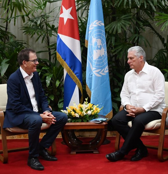 Intercambia presidente cubano con titular de la ONUDI