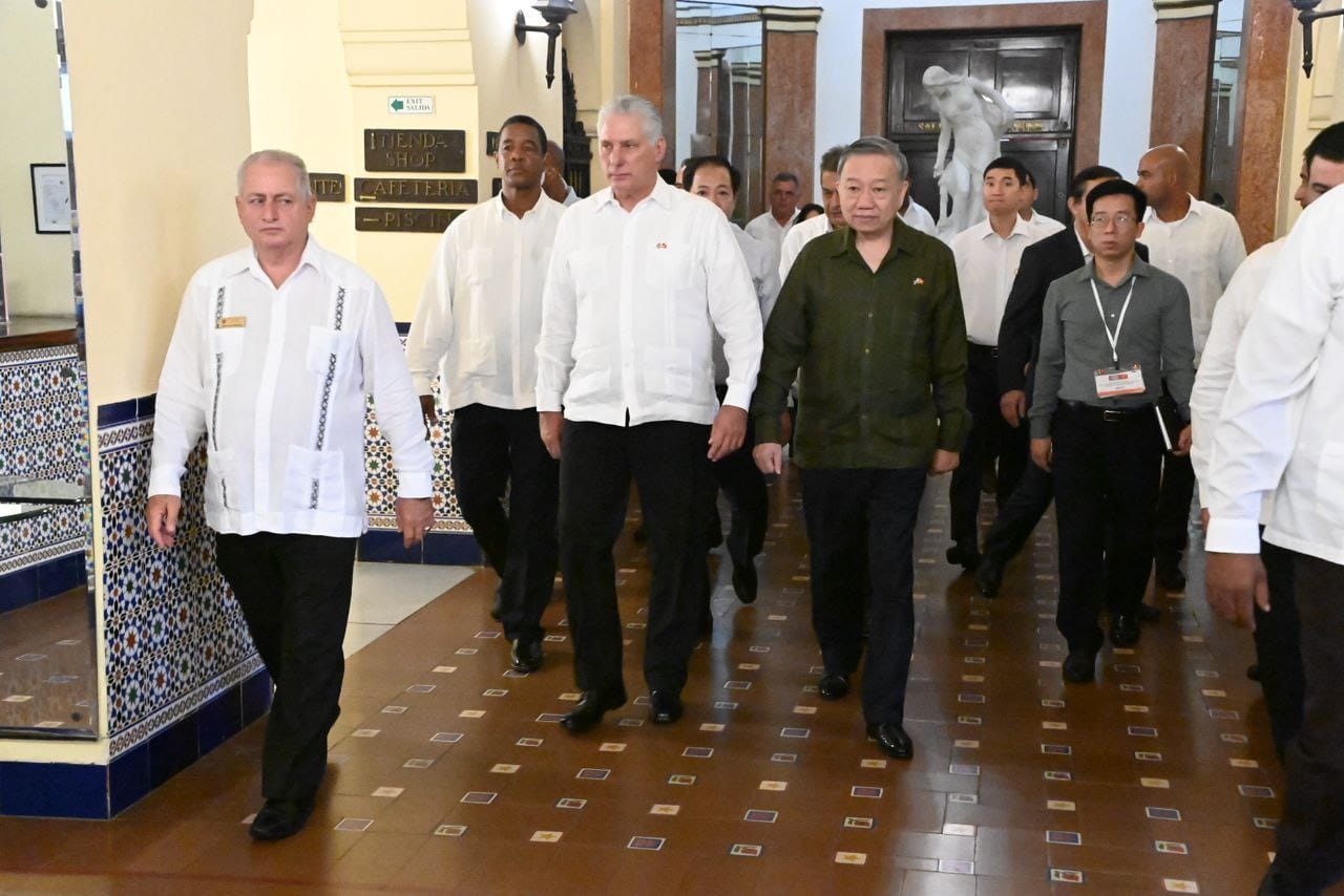 Recibe presidente cubano a su homólogo de Vietnam To Lam