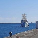 Retornan 69 migrantes irregulares a Cuba