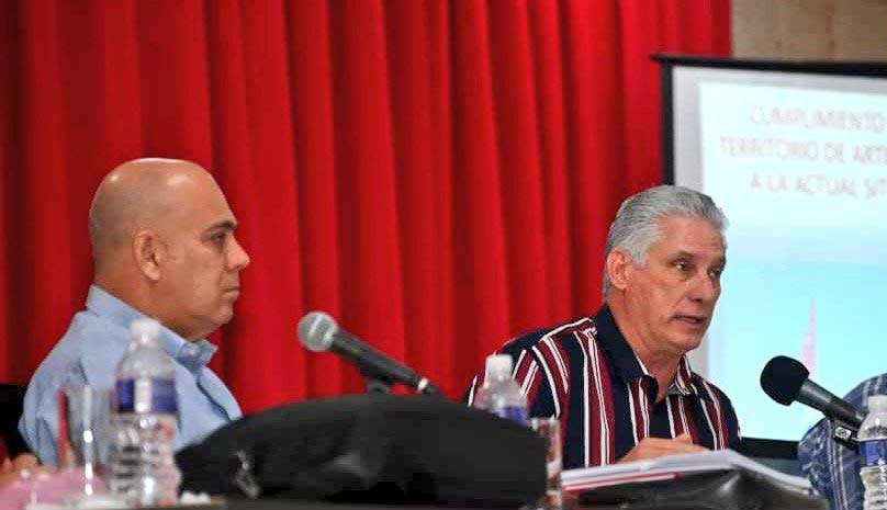 Autoridades de Cuba evalúan acciones para mejorar situación económica (+Foto)
