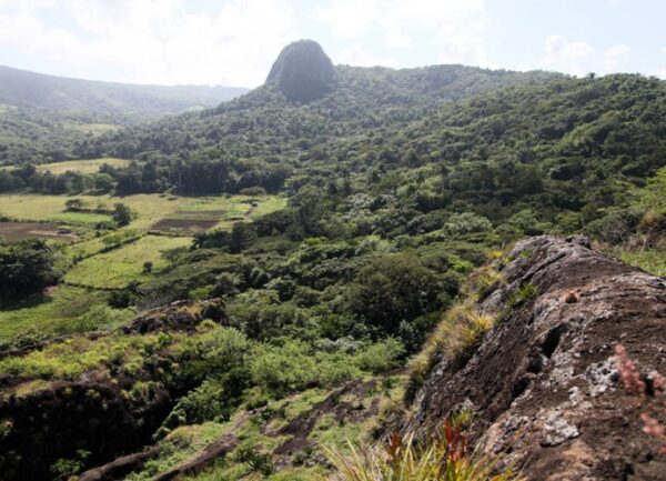 Las montañas, un escenario natural que se hace imprescindible para la vida. Foto: Oscar Alfonso Sosa.