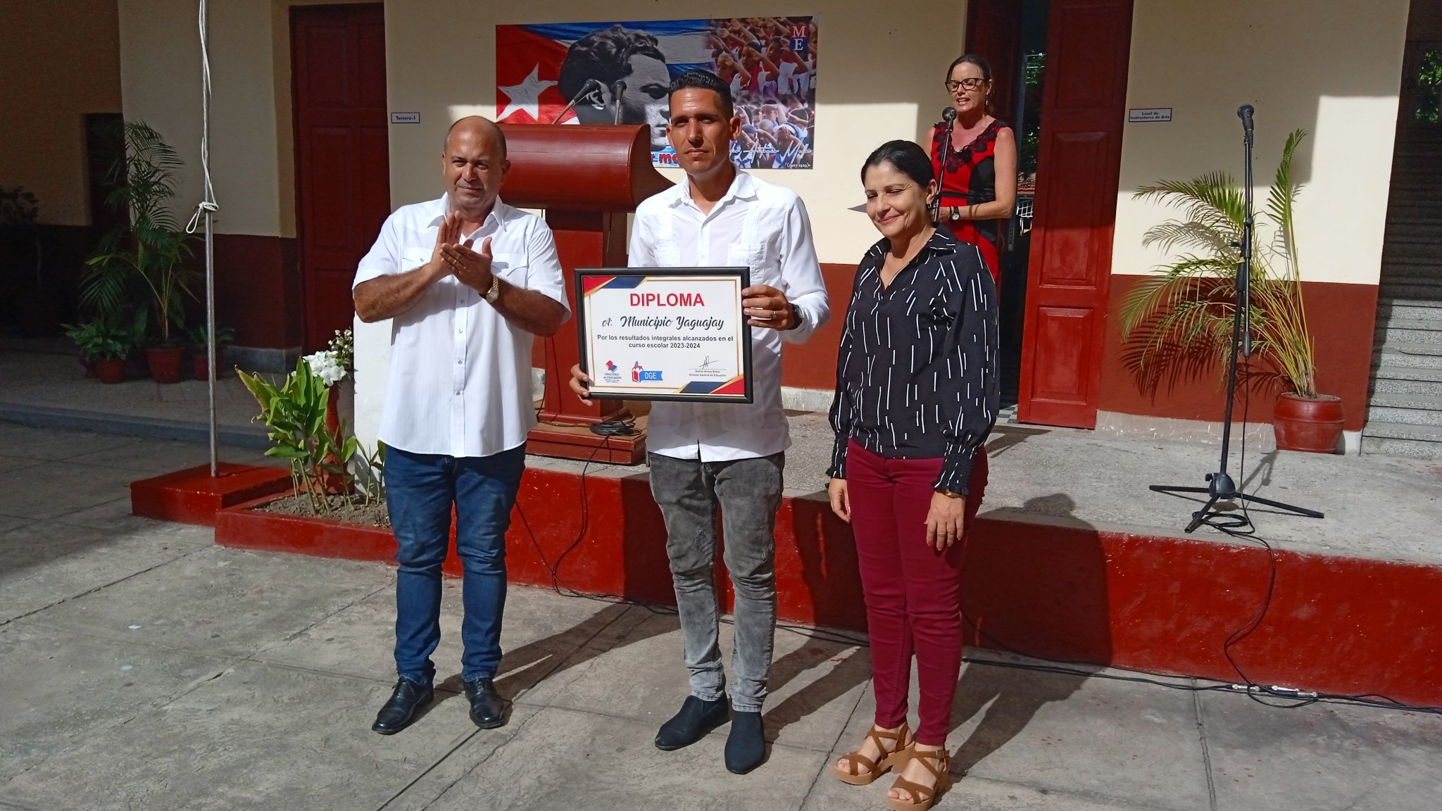 Reconocen a educadores espirituanos en el cierre del período docente