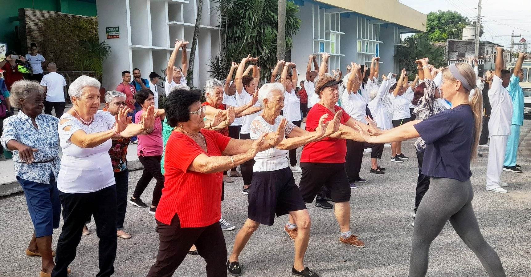 INDER de Sancti Spíritus recibe condición de Centro Promotor de Salud