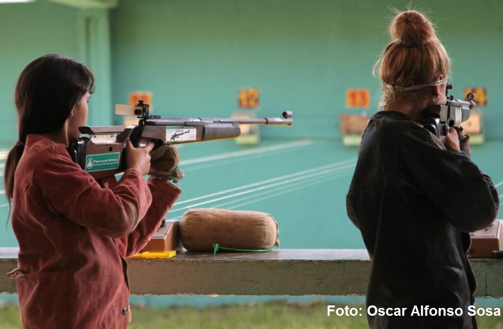 Tiro deportivo yayabero en el centro de las dianas en Cuba
