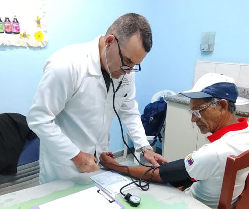 Un enfermero espirituano entre terremotos en Venezuela (+ Fotos, Audio y Video)