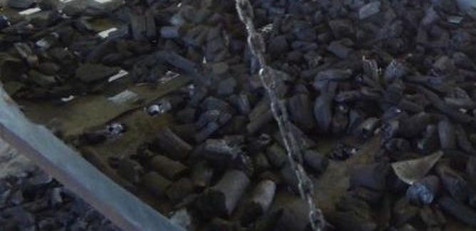 EMPROVA de Sancti Spíritus produce carbón para la exportación y el mercado nacional