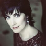 Enya, el mayor misterio del mundo de la música