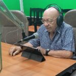 Otorgan a destacado locutor Ernesto Valdés Orden Lázaro Peña de Tercer Grado