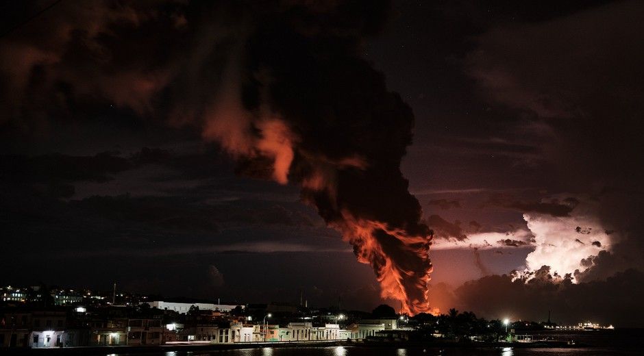 Colapsa tercer tanque en la madrugada (+Video)