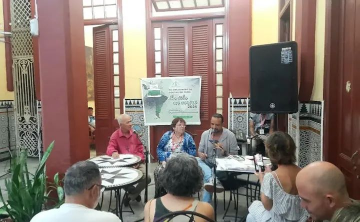 La Isla en Versos hizo su parada en Sancti Spíritus