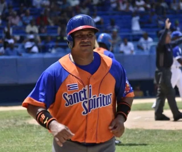 Frederich Cepeda: leyenda viva de la pelota cubana