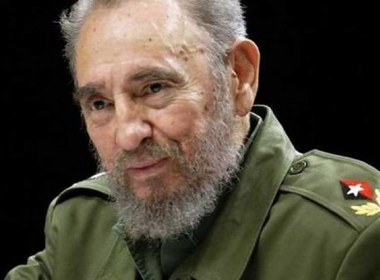 Escuelas de Sancti Spíritus rinden homenaje a Fidel en su centenario