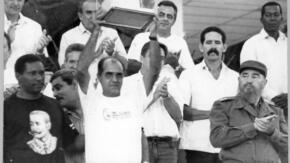 La honra espirituana de compartir con Fidel en un aniversario cederista