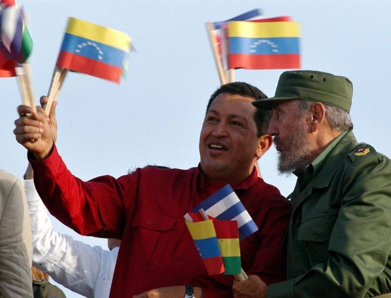 Fidel, el mandatario que se ganó la admiración del mundo a fuerza de solidaridad