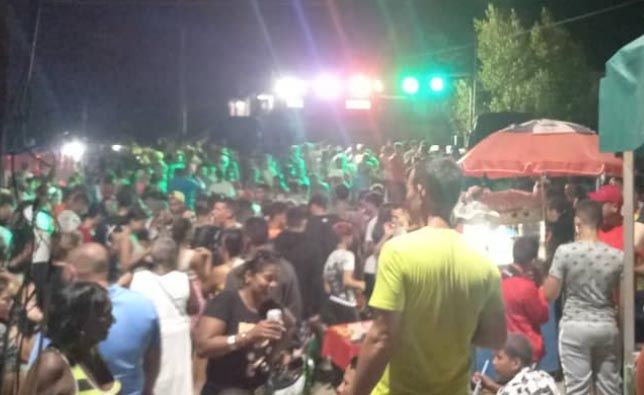 Fiestas veraniegas amenizan fines de semana en barrios espirituanos