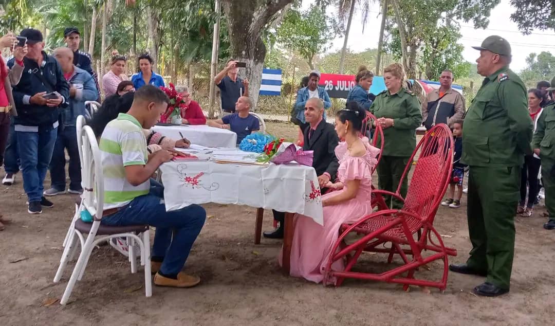 ¿Una boda rebelde en Sancti Spíritus?