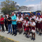 Jóvenes comunistas de ETECSA y de Cemento Siguaney reciben Condición SIEMPRE JOVEN