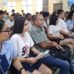 Estudiantes de la enseñanza media pasan revista a sus prioridades