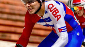 Brayan Mandín, el “rey” de las carreteras de Cuba