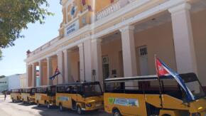 Nuevos ecomóviles cubrirán ruta Trinidad-La Boca
