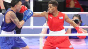 Alejandro Claro Fiz se estrenará este martes en mundial de boxeo en Liverpool